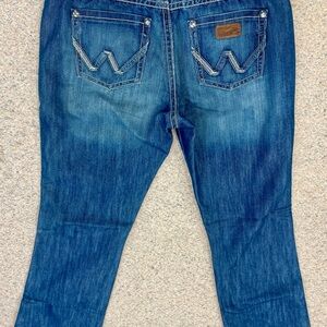 Women's Wrangler Jeans